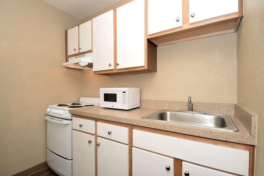 Extended Stay America Select Suites - Madison - Old Sauk Rd Pokoj fotografie