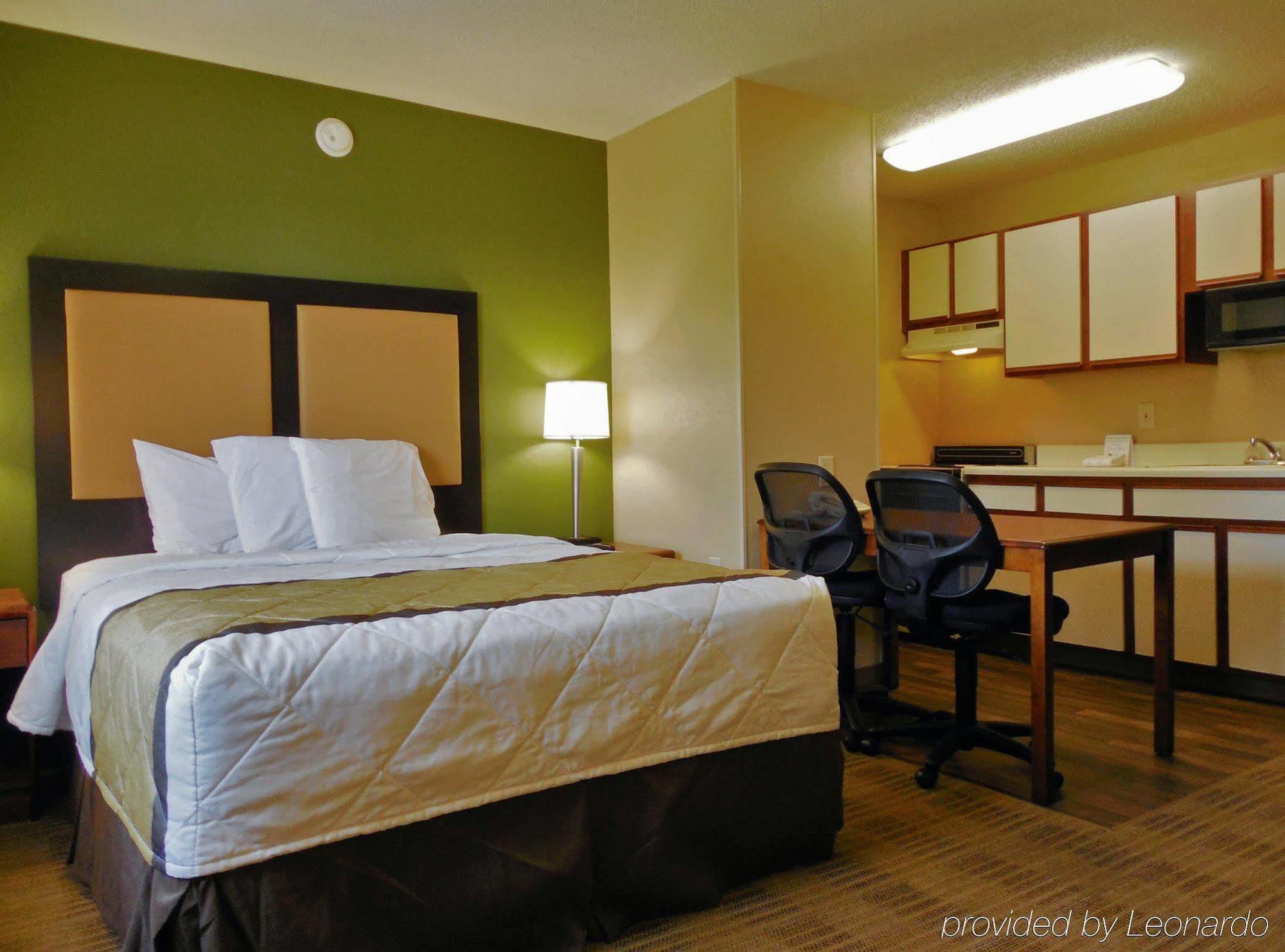 Extended Stay America Select Suites - Madison - Old Sauk Rd Exteriér fotografie