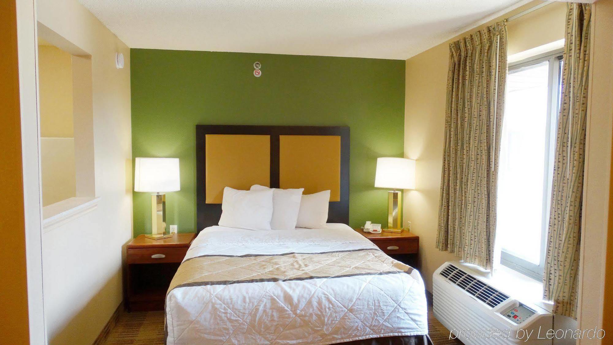 Extended Stay America Select Suites - Madison - Old Sauk Rd Exteriér fotografie