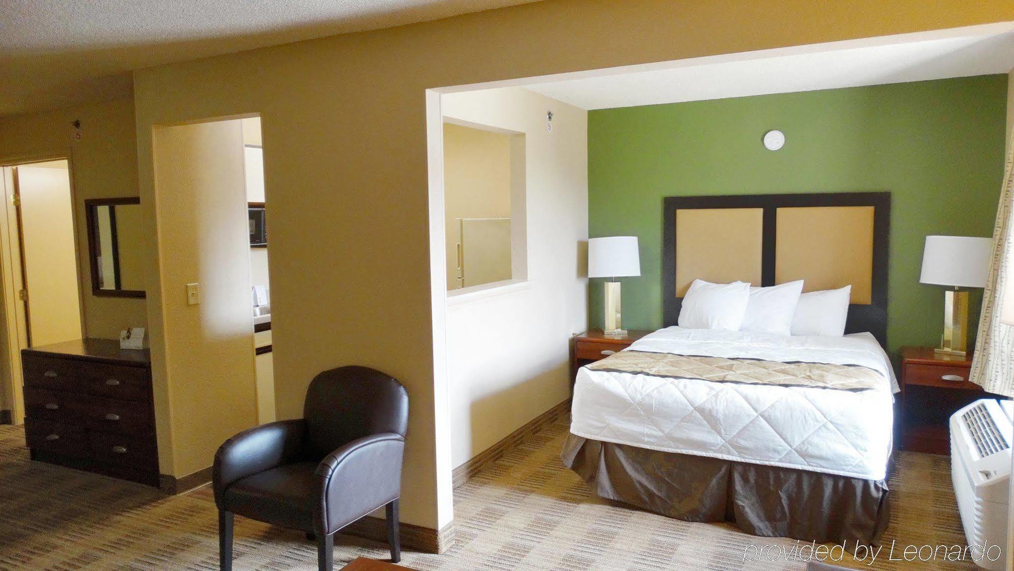 Extended Stay America Select Suites - Madison - Old Sauk Rd Exteriér fotografie